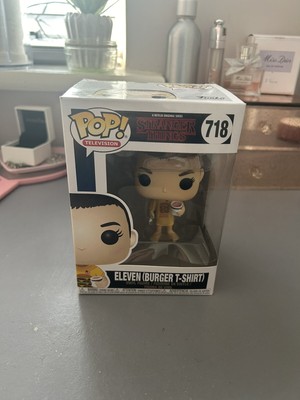 Funko Pop Stranger Things Eleven Burger T-Shirt TV #718 Box beschädigt