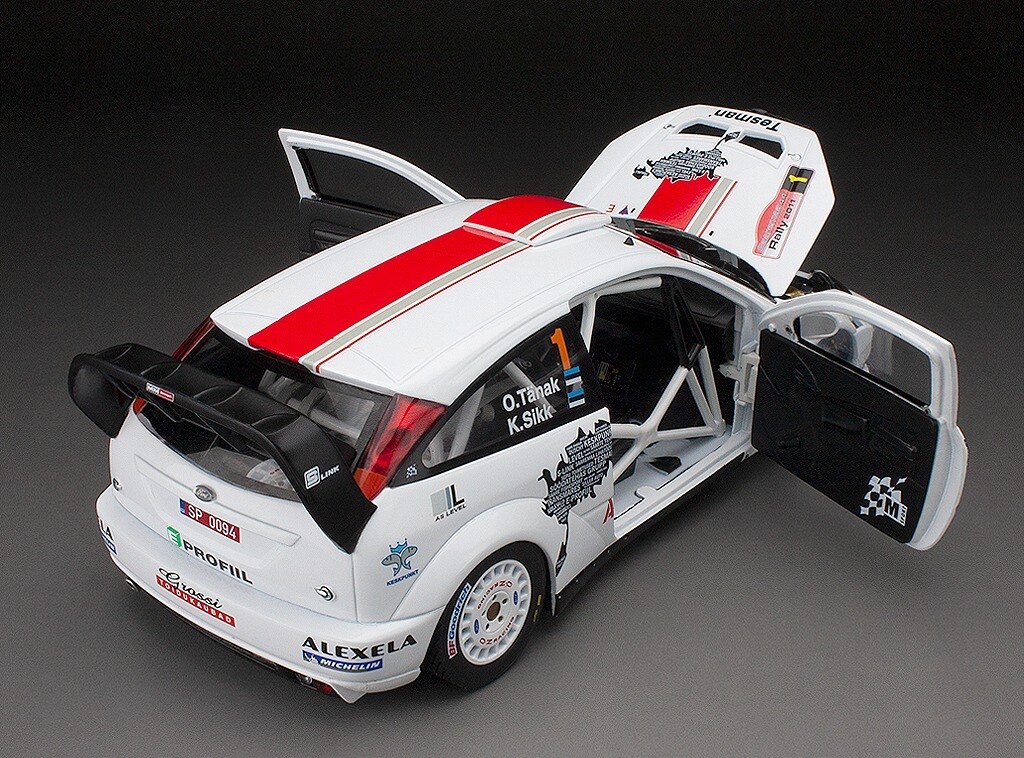 再値下げ！Ford Focus RS WRC ミニカー 1/28 Kyosho Mini-z Ford Focus RS WRC 2002 #5 Colin McRae