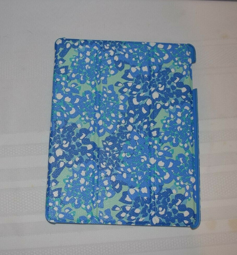 Vera Bradley 9 1/2 x 7 1/2 x 1 inch Tablet Hard Case with Blue