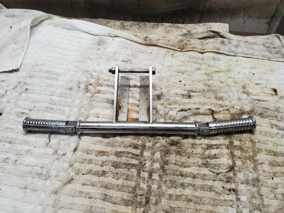 1981 Yamaha Virago XV920 R XV 920 R Highway Bars Forward Foot Rest  - Image 4 of 4