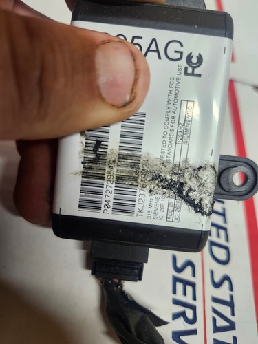 2004 DODGE CARAVAN SKREEM IMMOBILIZER TRANSCEIVER P04727295AG USED - Foto 2 di 2