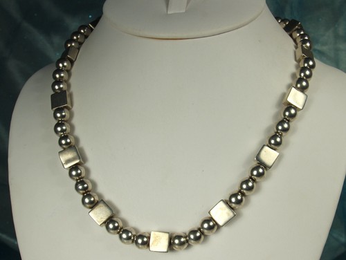 MEXICO Jewelry SET Sterling PEARLS & CUBES 1940s Handwrought Necklace & Bracelet - Picture 3 of 10
