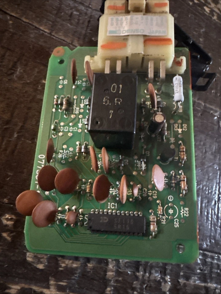 1993-1998 Toyota T100 caminhão amplificador AC estabilizador refrigerador AMP 88650-34010 - Imagem 4 de 4