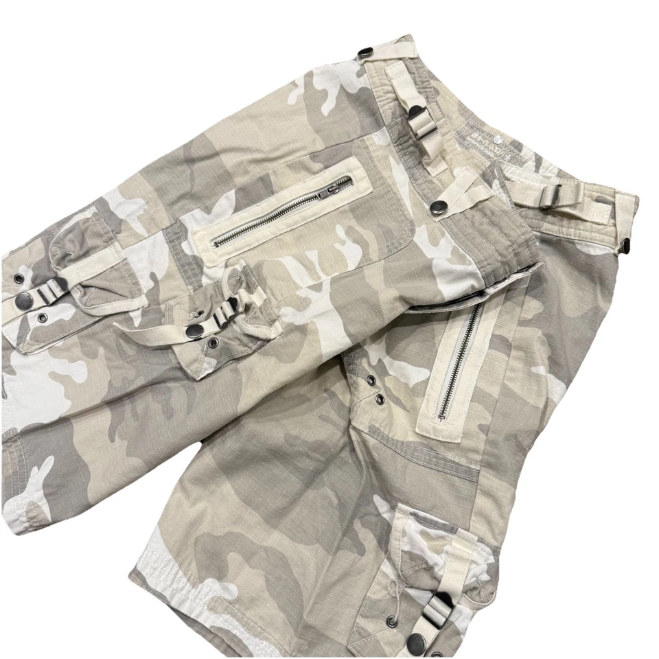 Vintage Da-Nang Bermuda Shorts Women's 32x11 Surplus Indo-Chine Camo - Image 3 of 4