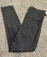Womens Medium Jolt Leopard Print Jeggings NWT