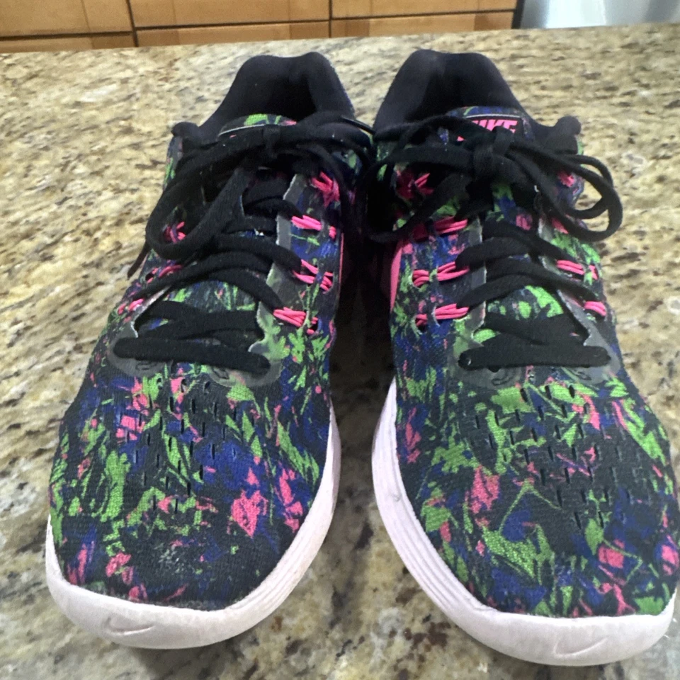 Mujer Nike Lunartempo 2 Floral Zapatos para Correr Talla 7 - 831419-006 Excelente Con. Foto 4 de 4