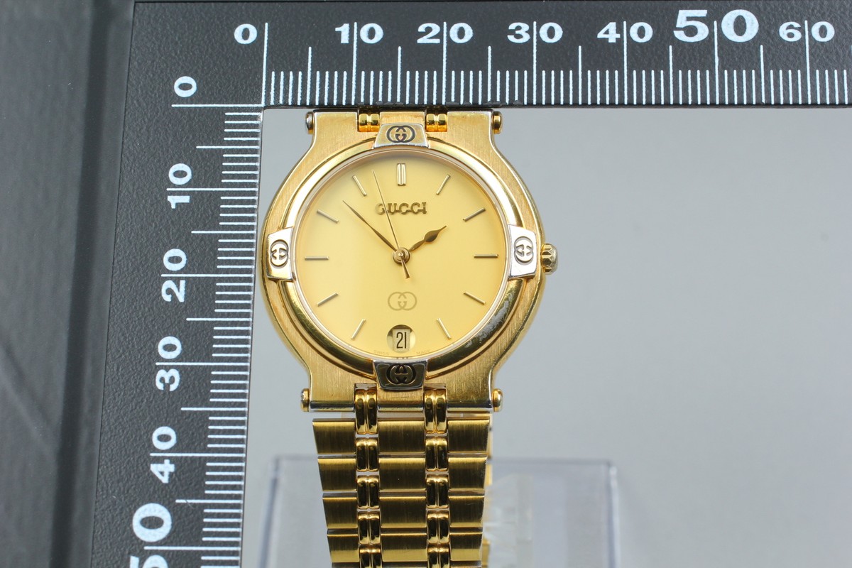 Vintage GUCCI 9200M Gold Dial Gold Plated Quartz Midsize