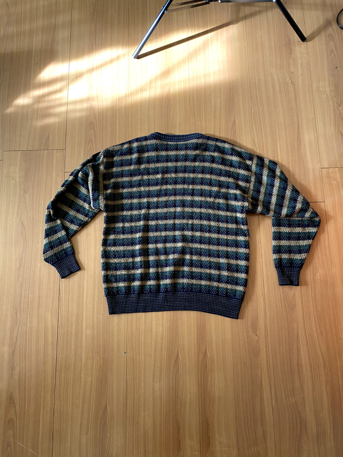 medium patterned van heusen sweater men - image 2