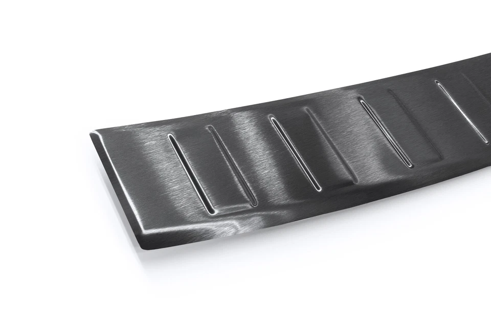 Protector de borde de carga de acero inoxidable antracita adecuado para Volvo XC60 2 07/2017- - Imagen 2 de 4