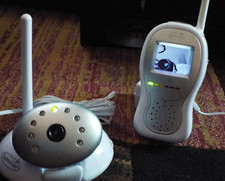 SUMMER INFANT 210A Audio/Video Baby Monitor Complete w/Night Vision  Cords