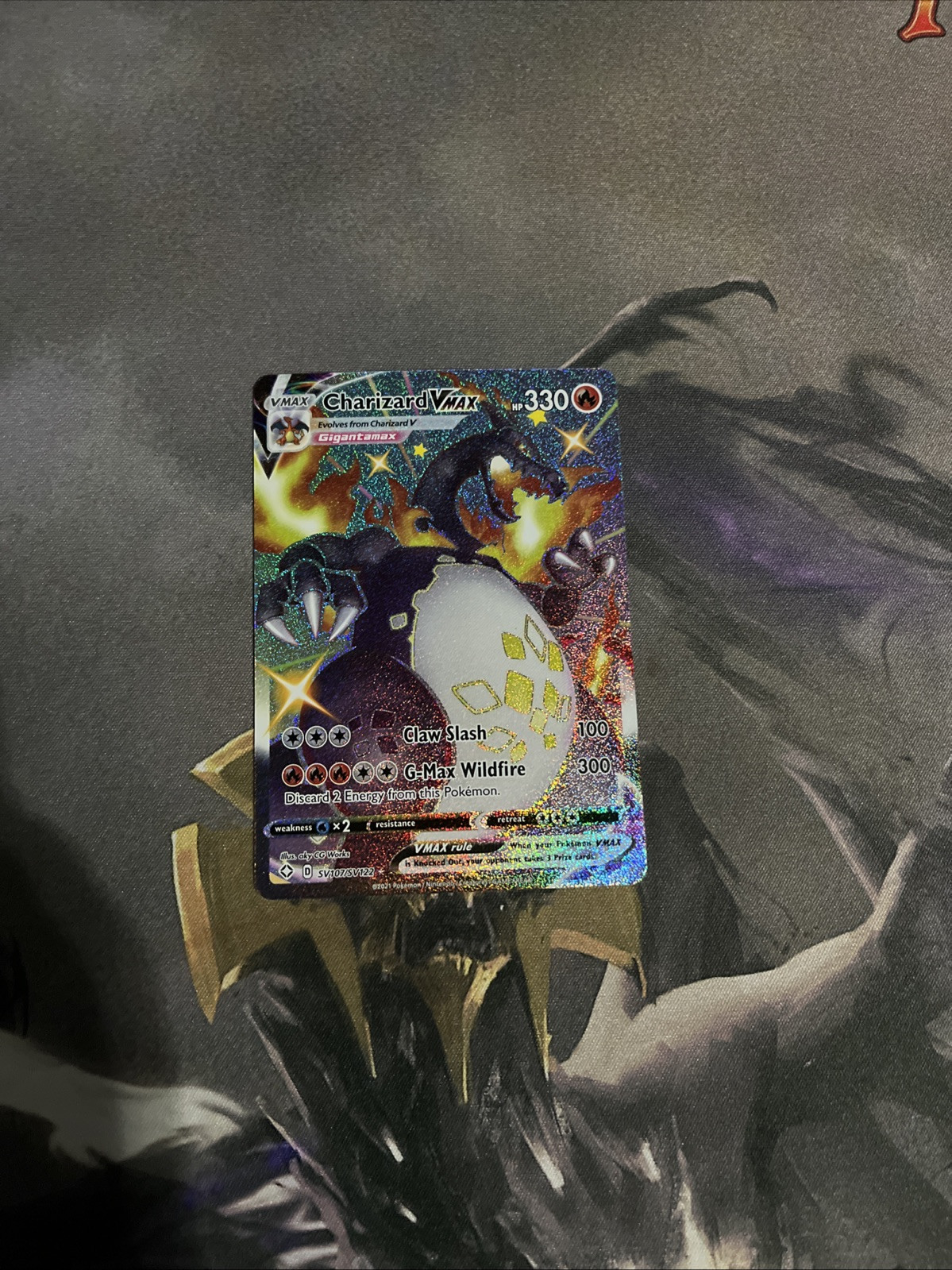 Charizard VMAX SV107/SV122 Shining Fates: Shiny Vault Holo