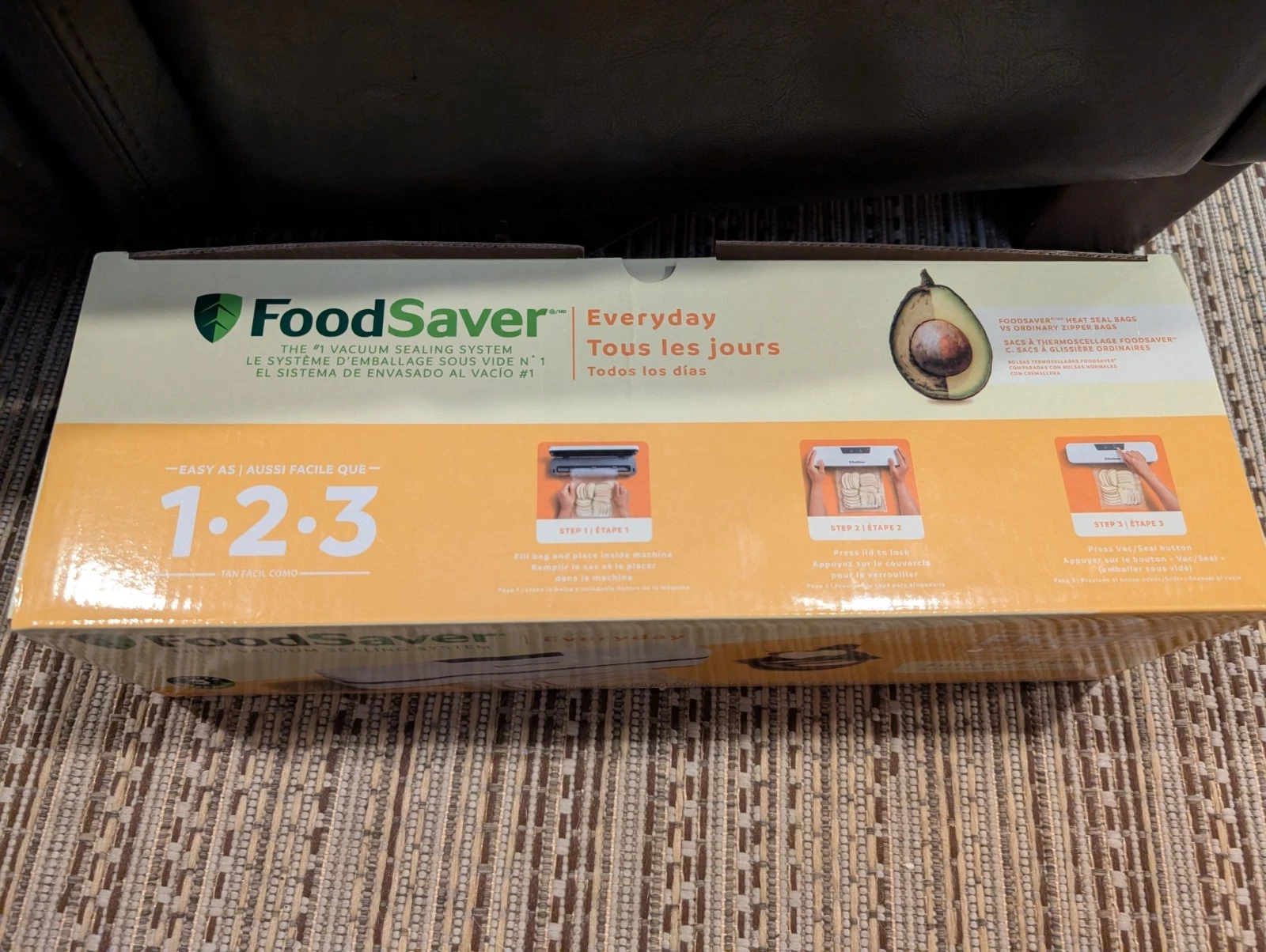 FoodSaver Everyday Vacuum Sealer NIB