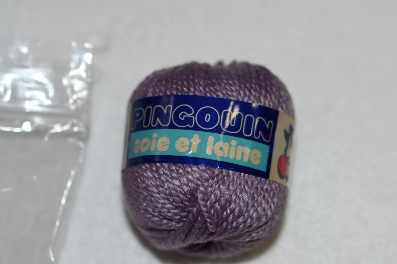 LOT of 10 Pingouin 50/50 SILK SKEINS, color 6, FRANCE Soie et Laine - product detail image 3