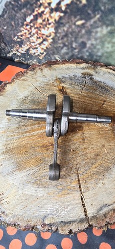 Stihl 045 / 056 Kurbelwelle