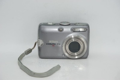 Nikon coolpix P4 シルバー Nikon COOLPIX P4 Silver Compact Digital Camera Tested Working