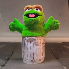 Sesame Street Oscar the Grouch Plush Toy Green Clean Great Condition