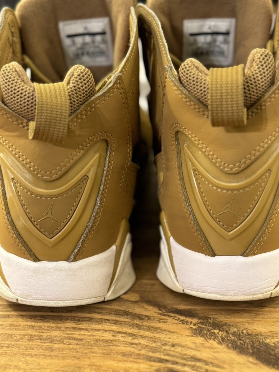 jordan true flight beige