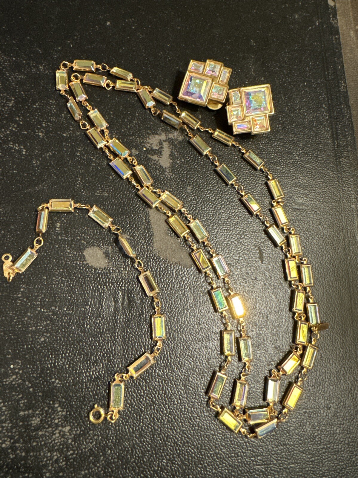 Picture 1 of 8