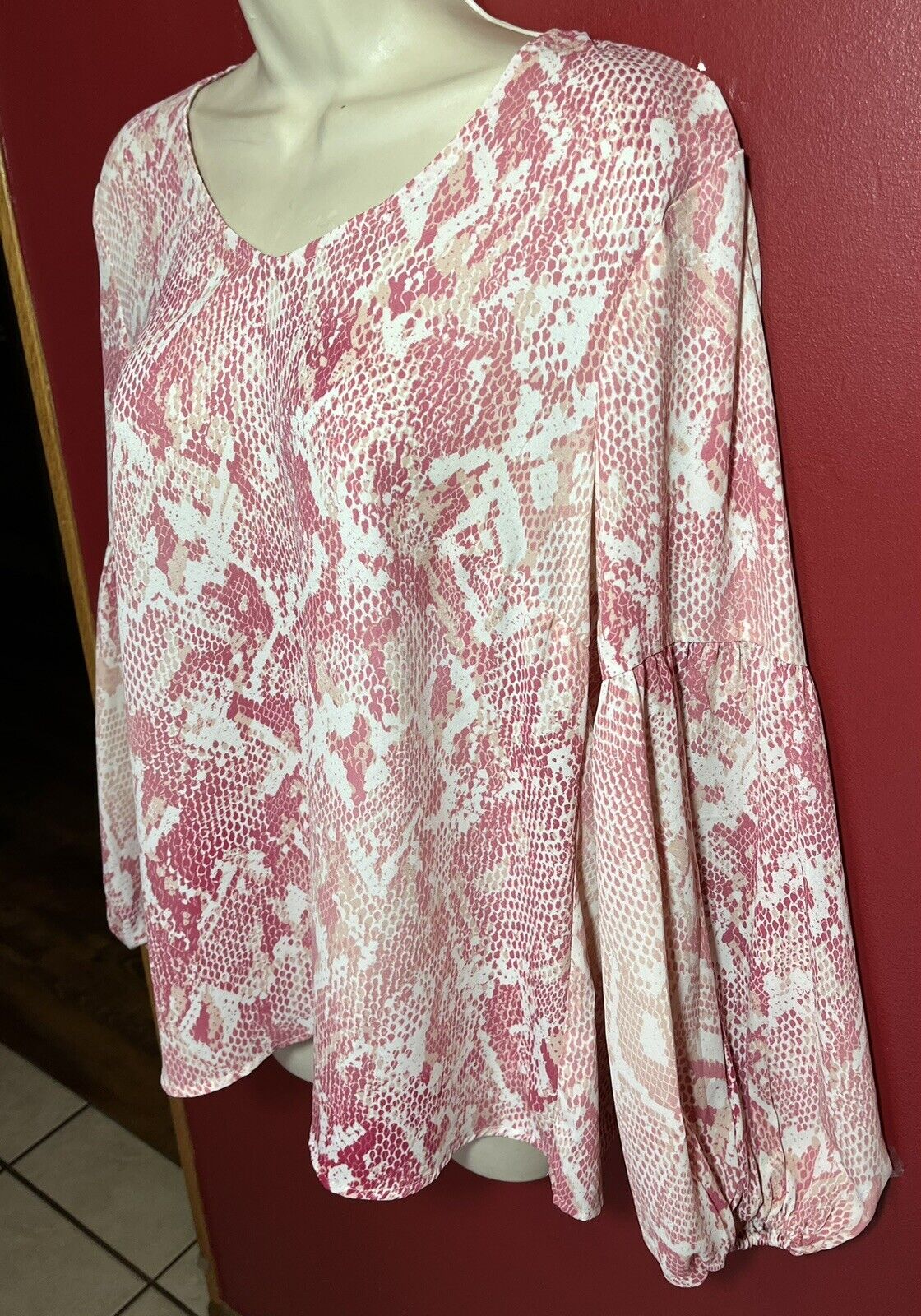 Picture 4 of 10