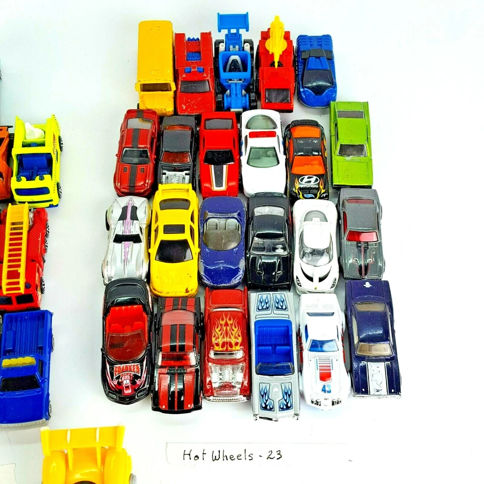 Mix Of 63 Cars, Hot Wheels & Matchbox Diecast cars With Other Without Names - Image 4 of 4