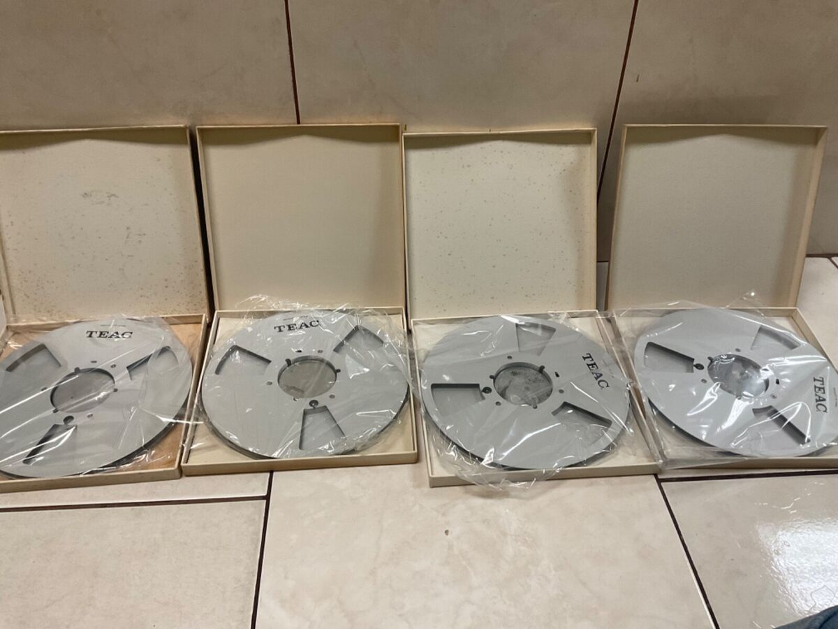 1) TEAC Original RE-1002 EMPTY TAKEUP REEL METAL REELS 10.5 1) TEAC Original RE-1002 EMPTY TAKEUP REEL METAL REELS 10.5