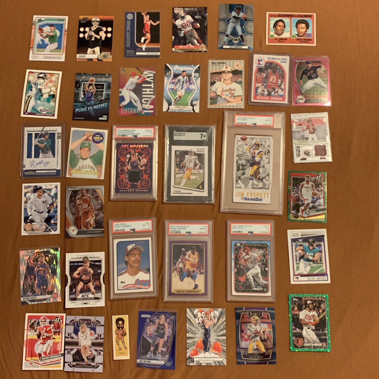 Sports Card Lot w PSA Auto /# patch RC Jordan Messi Magic Ohtani Luka & FF Error view 21