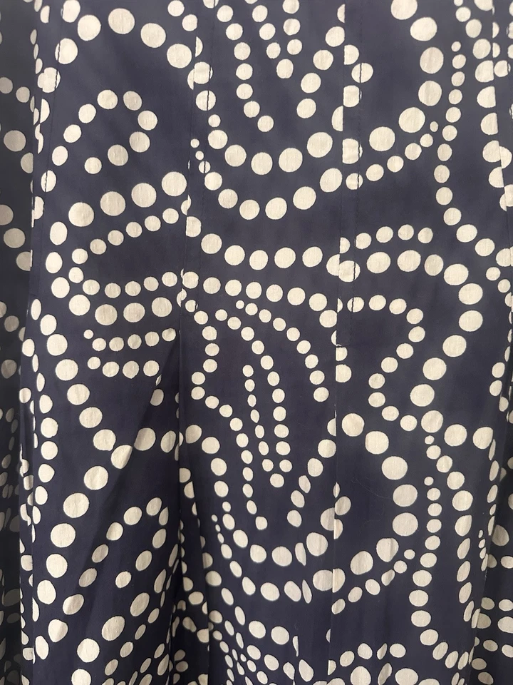 Saia Midi Anthropologie Estampada Algodão Azul Marinho Bolinhas Redemoinho Tamanho M - Imagem 2 de 4