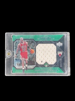 2004-05 Black Diamond Jerseys Double Diamond MICHAEL JORDAN Green /100