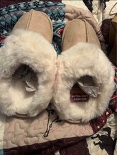 womens slippers size 7