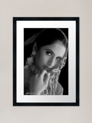 THOSE EYES Framed Art Print Framed Wall Art Poster Canvas Print Picture