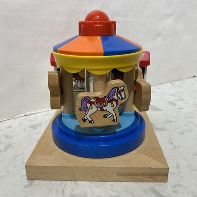 Thomas & Friends Wooden Railway Musical Carousel With 4 Horses Works