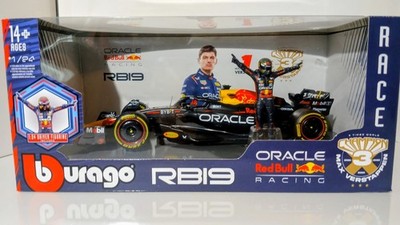 Burago Formula 1 F1 RedBull RB19 Max Verstappen #1 1/24 Diecast Car & Figure