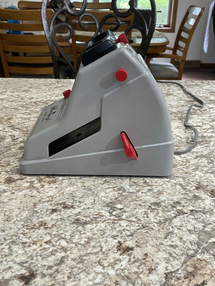 Airequipt Teatro Estéreo V Probado/Limpiado con Estuche Original + Bombilla Extra Foto 4 de 4