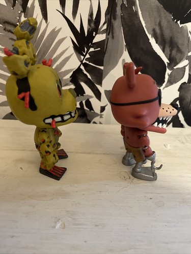 Funko Pop Foxy The Pirate #109 Saitenriemen #110 Five Nights at Freddy's Loose - Bild 4 von 6