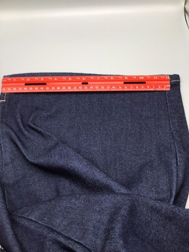 Woman Within Petite 34W - 4X - Indigo Denim Capri Pants - EXCELLENT - Picture 11 of 11
