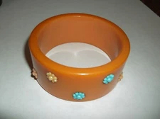 Large Vintage Bakelite Bracelet Simichrome Tested Daisy Bracelet