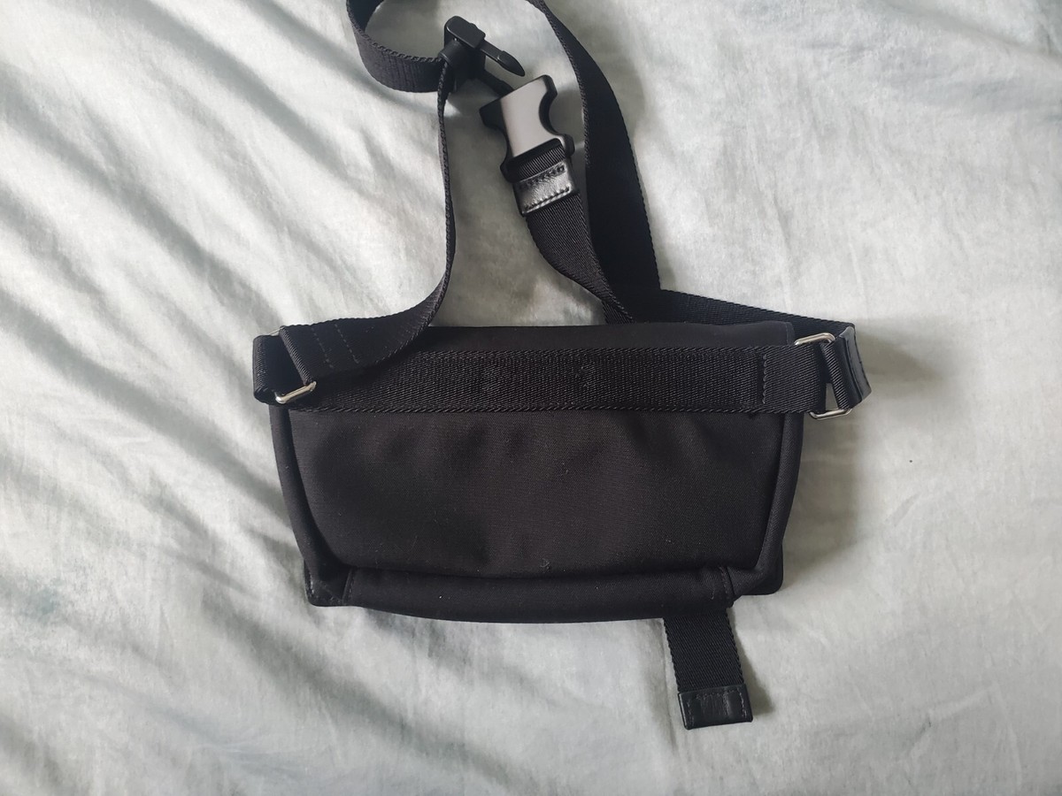VALENTINO GARAVANI BLACK VLOGO DREAMERS BELT WAIST BUM BAG FANNY 
