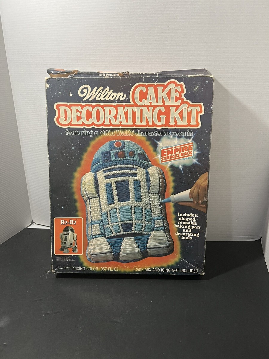 Vintage Wilton 1980 Star Wars R2-D2 Cake decorating Kit Great