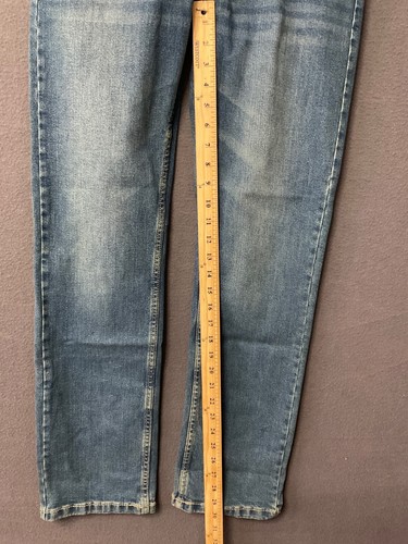 Tommy Hilfiger Boys Size 18 Slim Fit Revolution Jeans Canyon Wash 32X30 - Picture 4 of 8