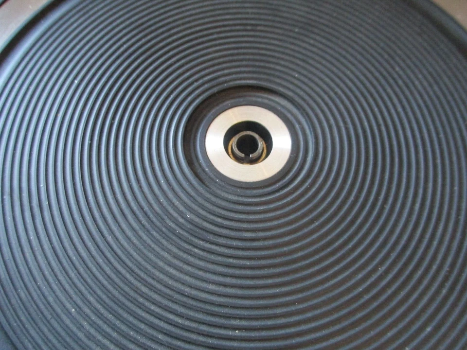 DUAL  1209 1218 1226 1216 + TURNTABLE PLATTER TRIM DISC AT CENTER OF PLATTER MAT - Image 3 of 3