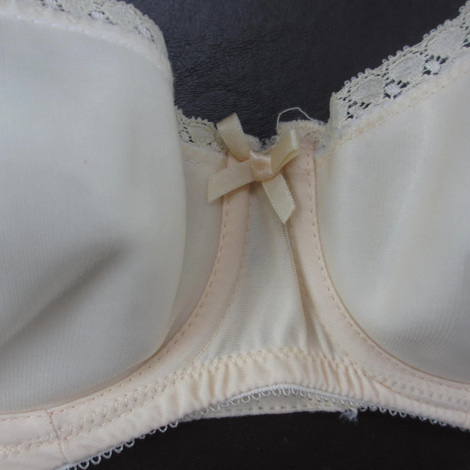Sujetador vintage JCPenney 34B beige sin tirantes acolchado push-up con aros cierre trasero Foto 3 de 4