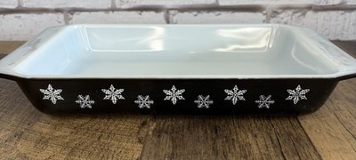 Pyrex Black Snowflake 548-B Casserole Dish 1.25 Qt Vintage