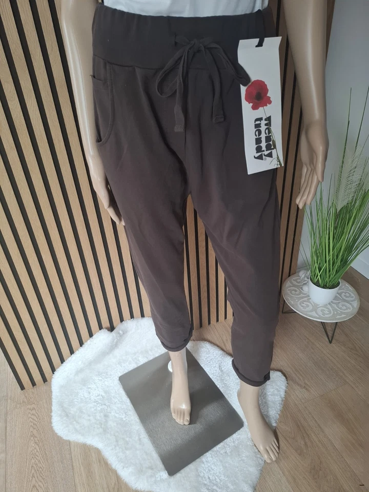 ❤️ Wendy Trendy Jogpants– Pantaloni della tuta baggy italiani in marrone S - XXL - Immagine 4 di 4