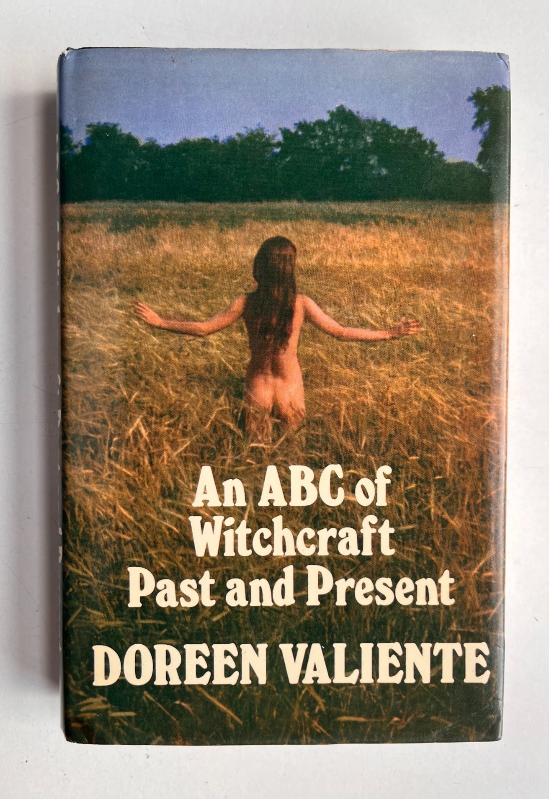 An ABC of Witchcraft Past & Present Doreen Valiente 1984 Reprint w/ corrections