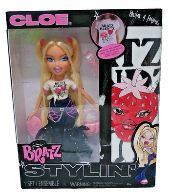 Bratz Stylin' Cloe Fashion Doll w/ Accessories Custom T-Shirt
