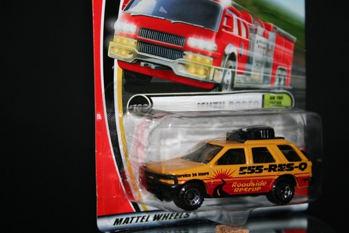 Matchbox 2000 #100 - #MB273 Matchbox Hero! - Isuzu Rodeo - Picture 3 of 20