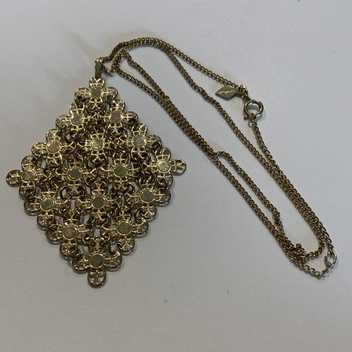 Vintage Sarah Coventry Golden Petals Necklace Filigree Flower Gold Tone Diamond - Picture 6 of 7