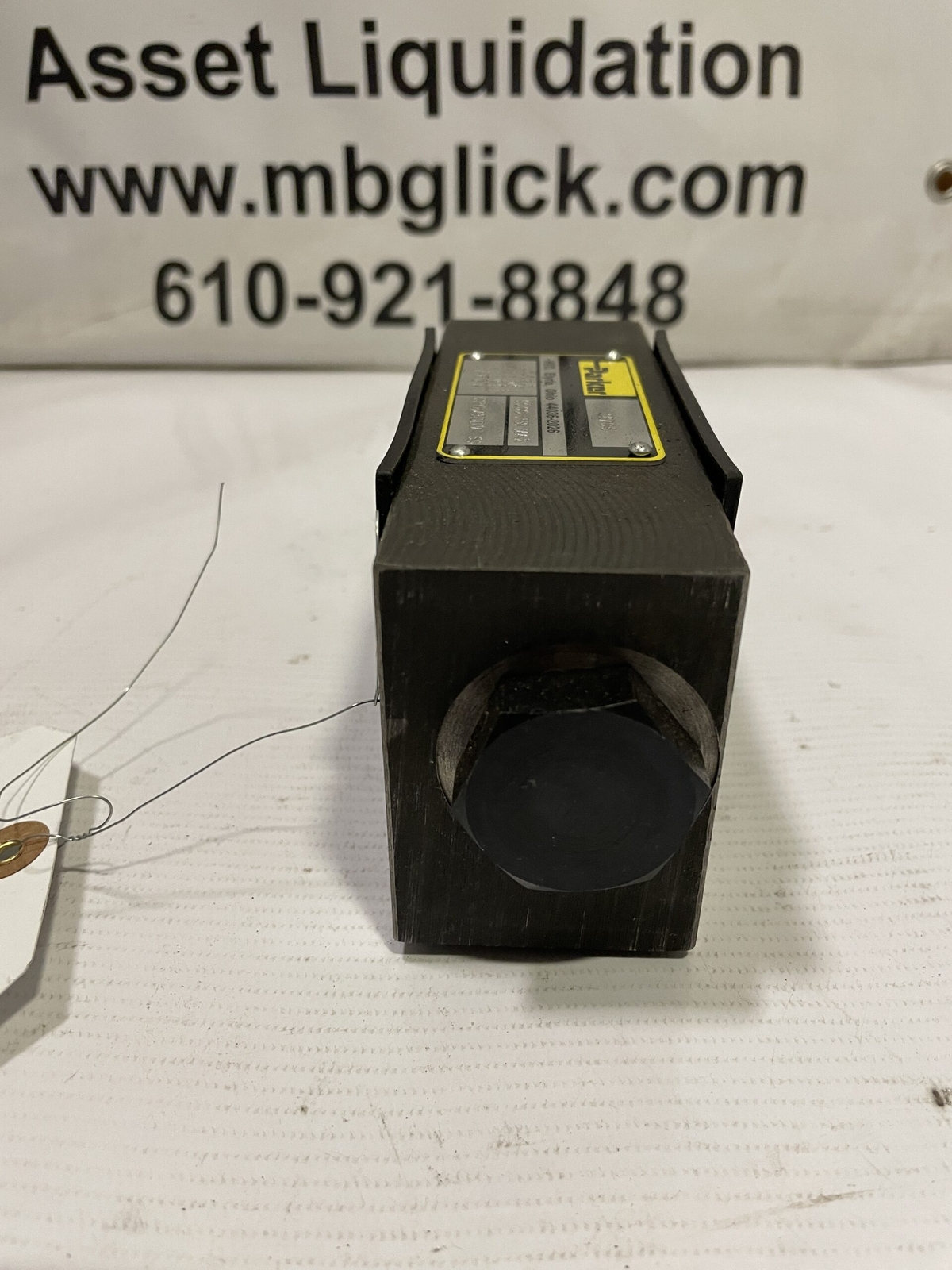 Picture 4 of 6