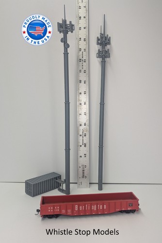 HO-Scale Cell Towers (2) - Picture 5 of 8