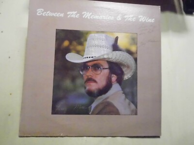 Larry Mace (954) Between the Memories & The Wine mit orig. Autogr. Tuningfork Pu